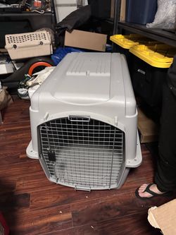 XL Dog Kennel / Crate