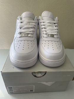 2 Pair Air Forces Sz 6.5