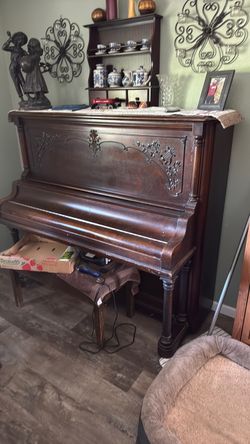PIANO-