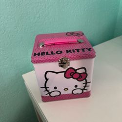 Hello Kitty Tin