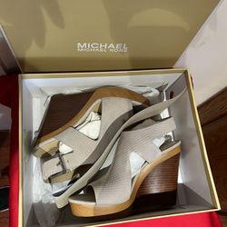 MICHAEL KORS shoes 8 1/2  