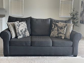 3 seater sofa with pillows  - very good condition