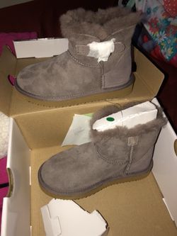 Girl boots size 13