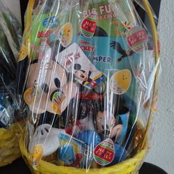 Mickey Mouse Easter Baskets 