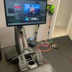 Peloton-Rower 