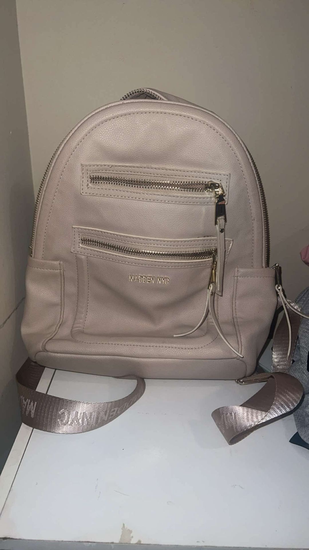 Steve Madden NYC Bookbag/purse