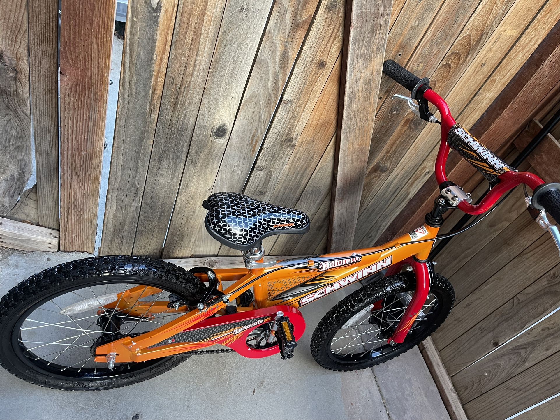 Schwinn Kids Bike 18 Inch