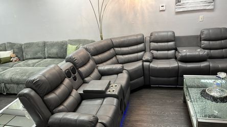 Seccional reclinable cm 🔈 a solo $1699