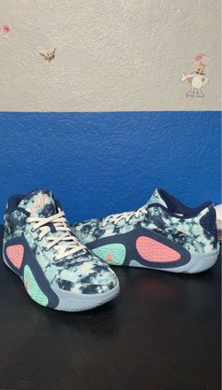 Jordan Tatum Low Tie-Dye Sneakers