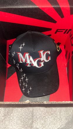 Gallo fino X Marca Registrada Magic Hat