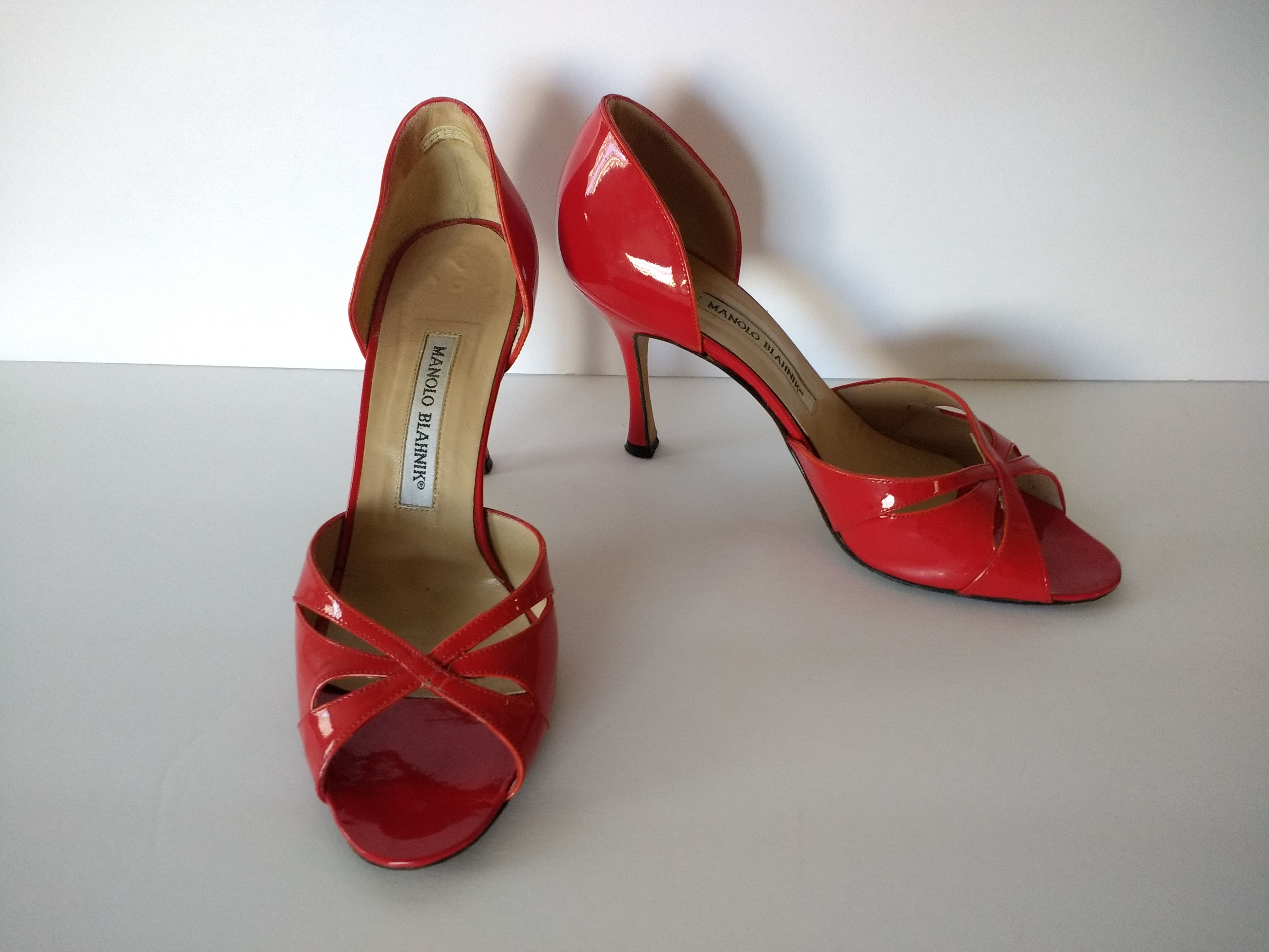 Manolo blahnik 37.5, 7 1/2 red leather heels