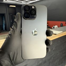 iPhone 16 Pro Max 256gb (Unlocked)