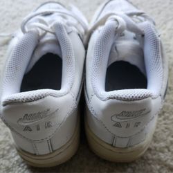 Nike Air Force 1 LE (GS) Youth Size 5.5