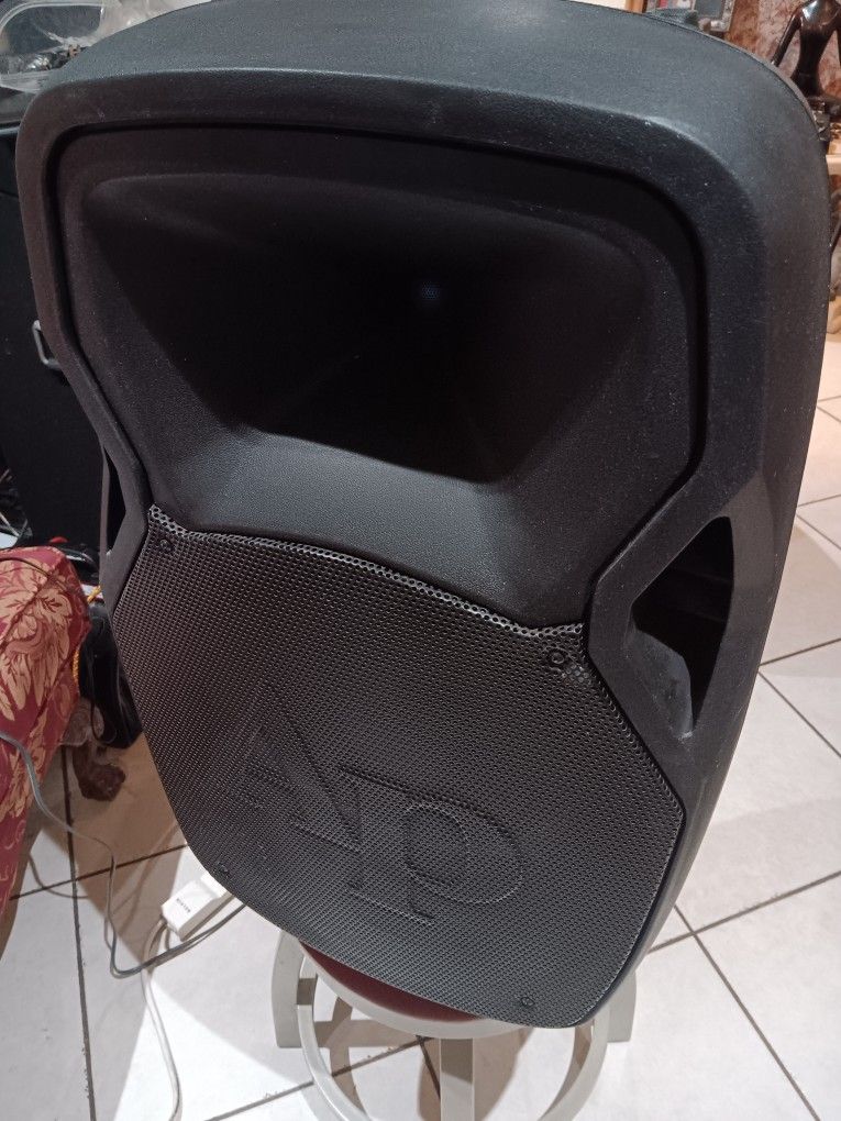 AUDIOPIPE. SPEAKER MODEL DJAP-1567-CMB WITH BLUETOOTH. MP3. BUENA CONDICION