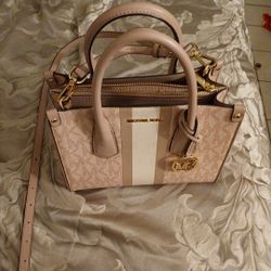 Cute Pink Michael Kors Purse