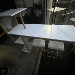 Gold Bar With Stools