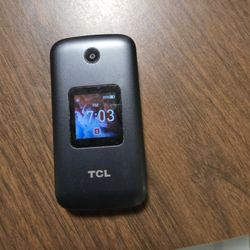 TCL FLIP Pro Flip Phone