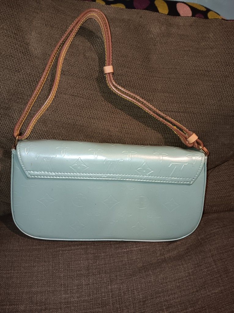 Monogrammed Louis Vuitton Crossbody New/vintage