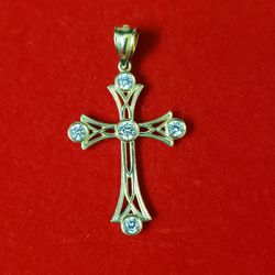 10kt Gold Cross Pendant 