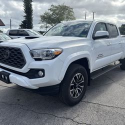 2020 Toyota Tacoma