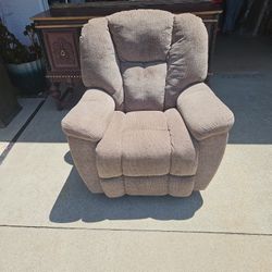 Lazy Boy Recliner 
