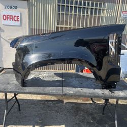 LAND ROVER DEFENDER FENDER LEFT 2020 2021 2022 2023 2024 L663 OEM