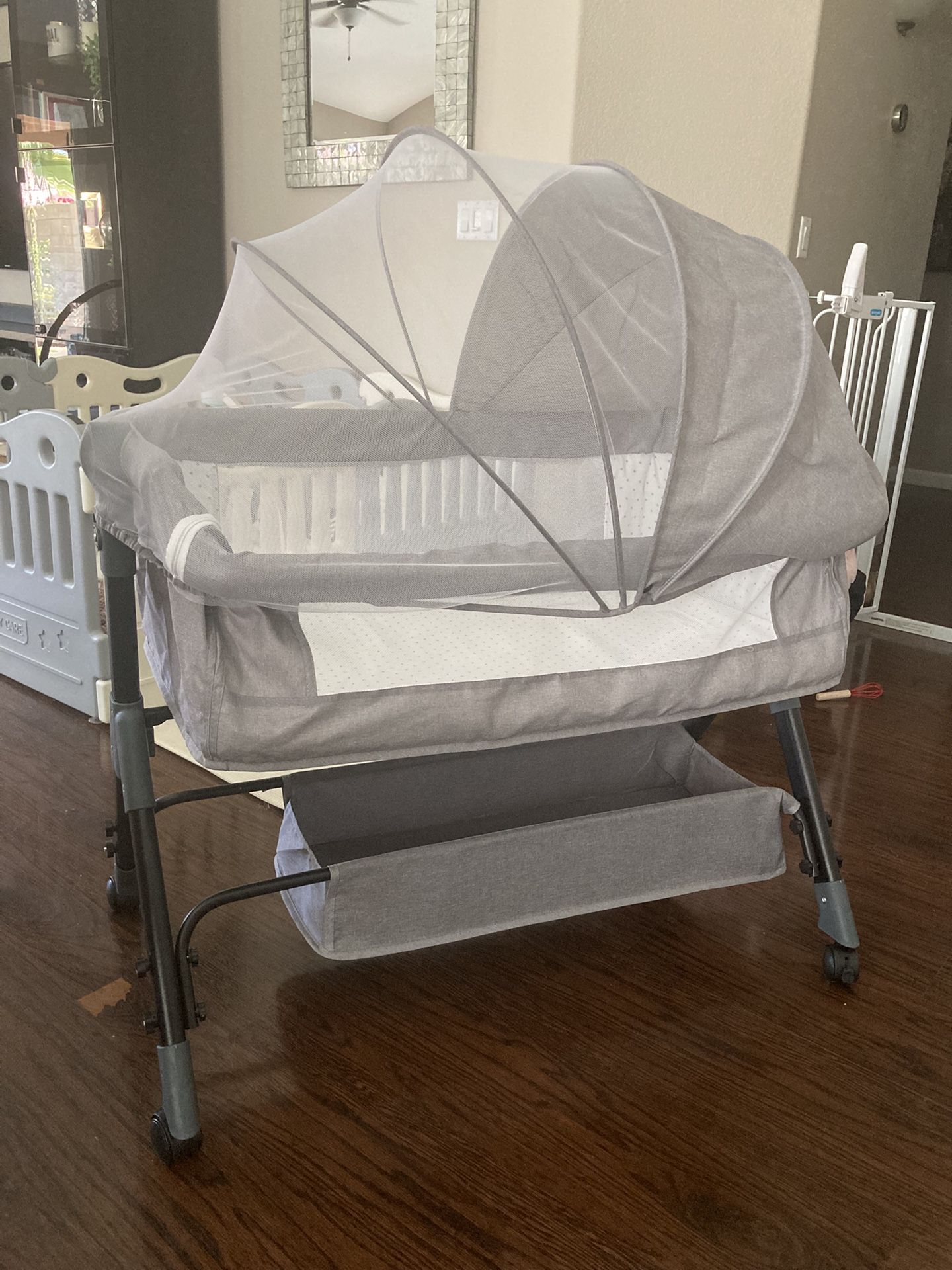 3-in-1 Bassinet