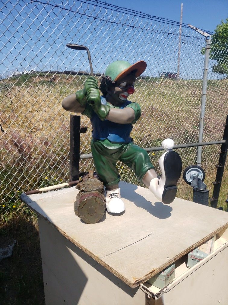 Golfing Clown Statue  