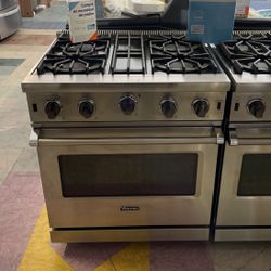 Brand New 2023 VIKING 30” GAS RANGE🙌
