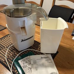 “Juiceman” Fruit and Vegetable Juicer