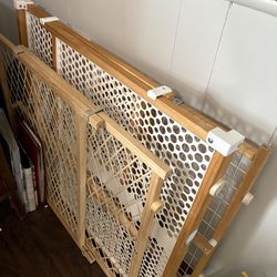 3 expandable baby gates