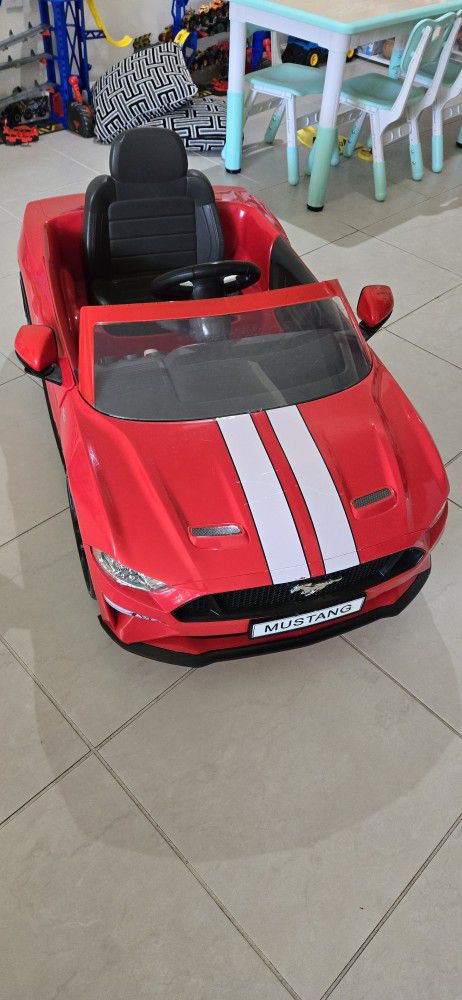 Ford Mustang GT Battery Kids Car