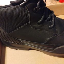Working Boots Size 12 Only Brand New