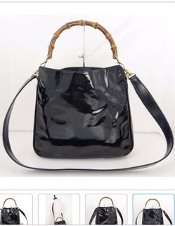 Gucci black leather purse