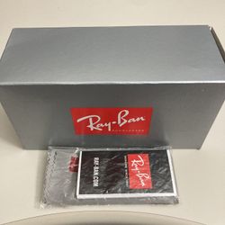 RAY-BAN / RB4098 Jackie Ohh Il / Standard