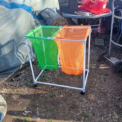 New Plastic Laundry cart with wheels and 2 bags