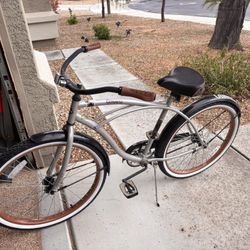 Huffy 26 Inch Beach Cruiser Guinness Model