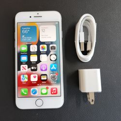 iPhone 8 256gb - UNLOCKED - Like New 