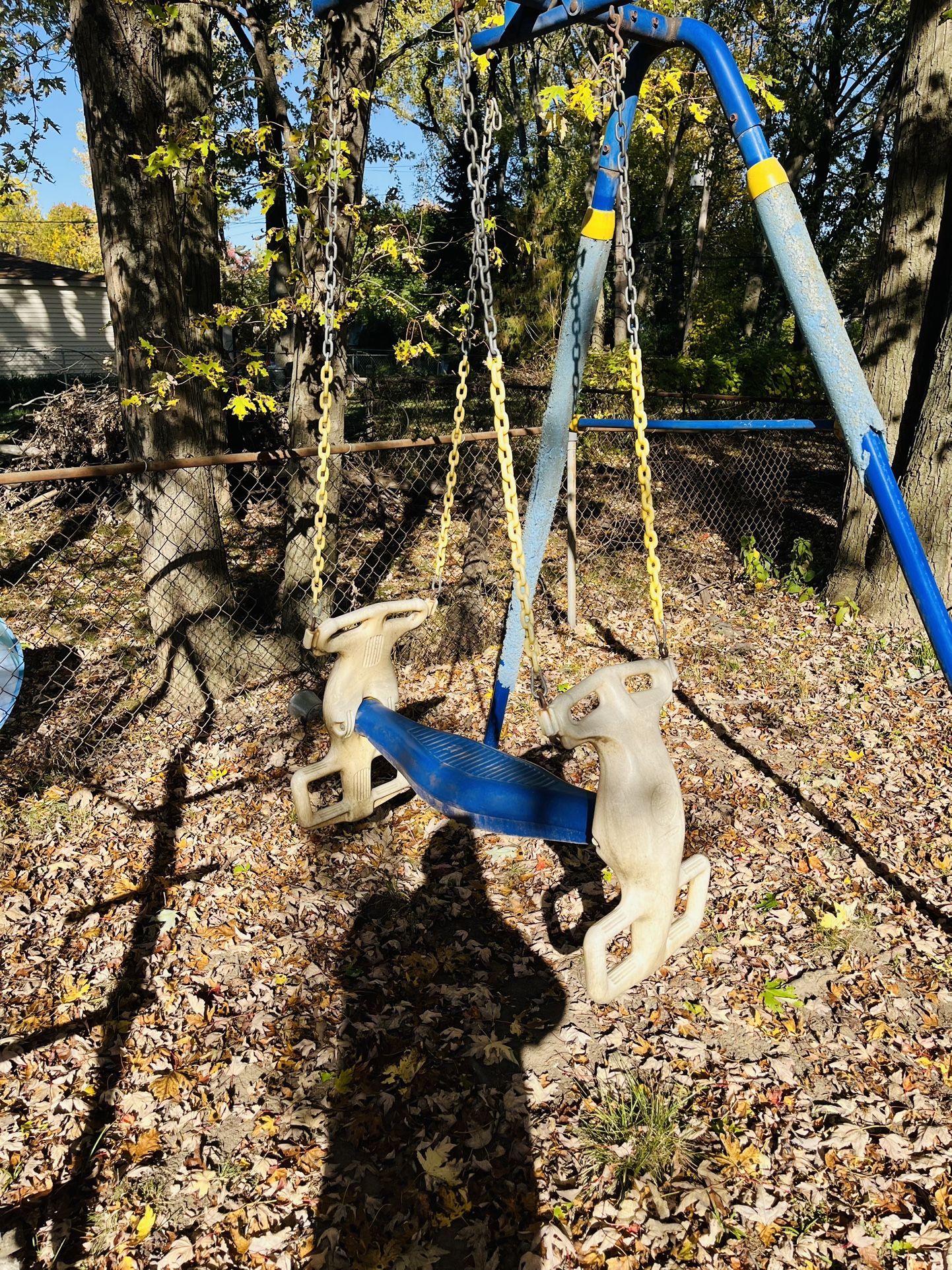 Swing Set - As Is Condition - Broken Chair Swing