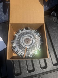 1997 Toyota Tacoma RWD 2.4 L fan clutch