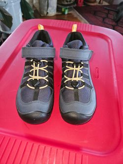 KEEN Kids Hikeport 2 Low Waterproof Hiking Shoes / Sneakers - Size 3 Y