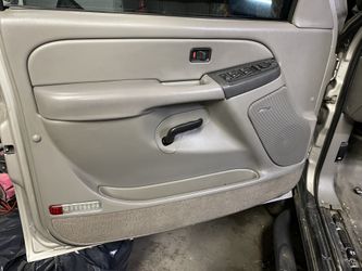 03/07 Silverado Door Panels