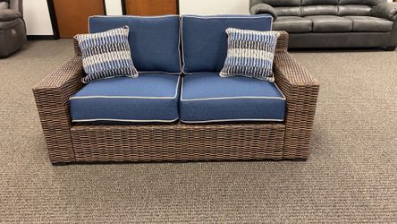 🚀 Same Day Delivery 🚀 Grasson Lane Contemporary Outdoor Loveseat $1,249.00