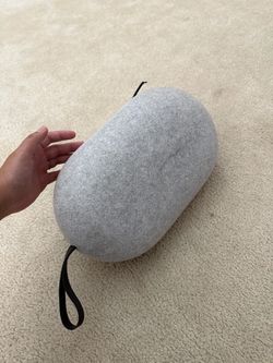 Meta Quest 2 carrying case