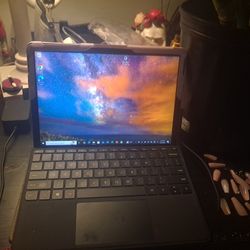 Microsoft Surface Windows 10/ Tablet