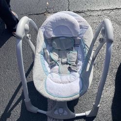 Graco Baby Swing