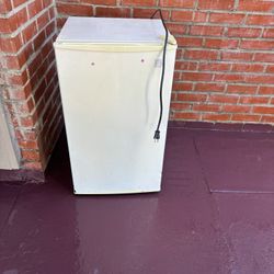 Mini Refrigeratora