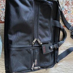 Tumi Messenger/Laptop Bag 