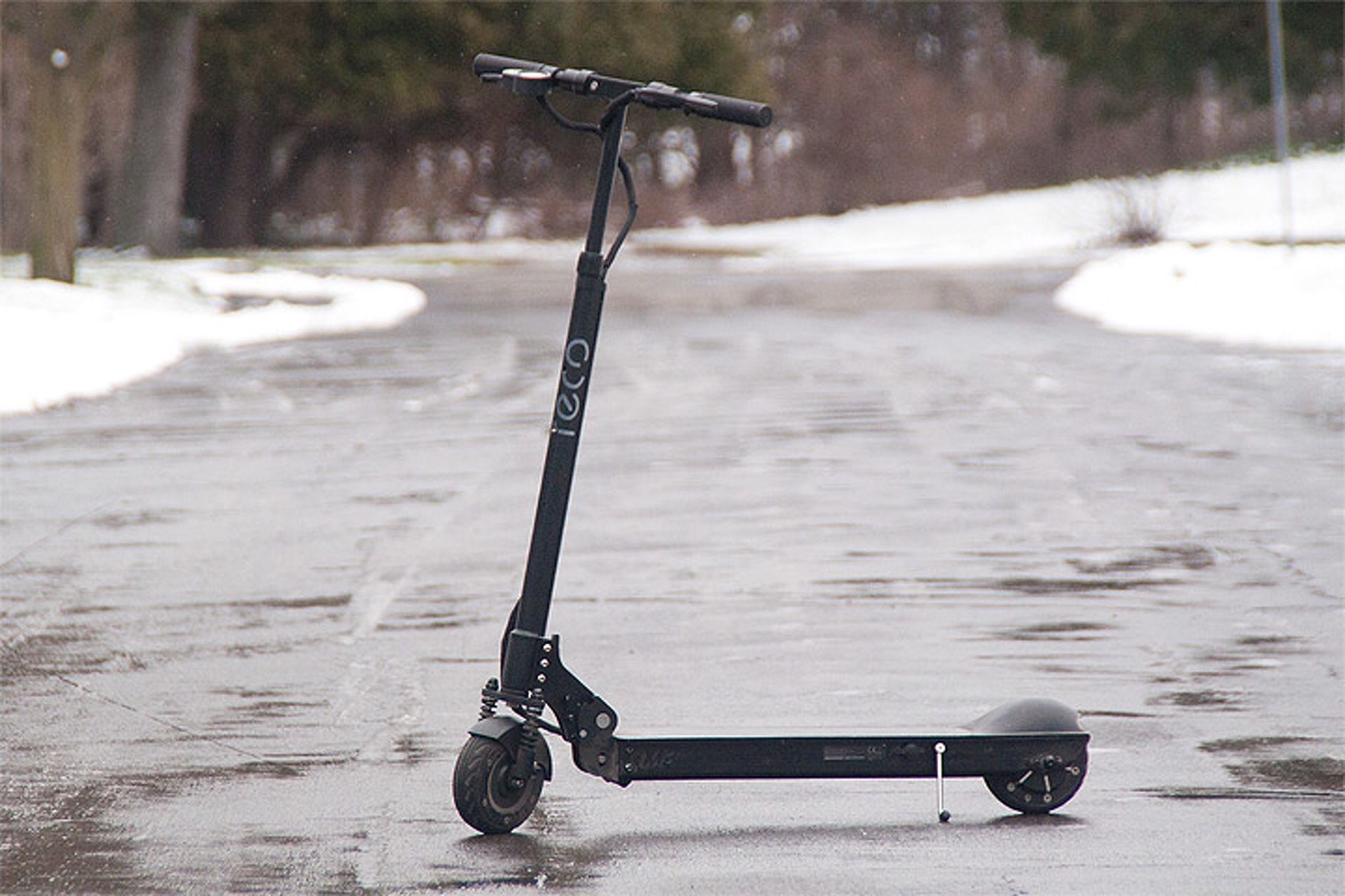 Scooter EcoReco M5 electric scooter- stealth black
