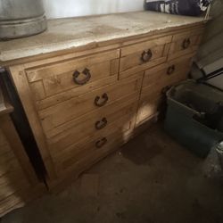9 drawer dresser and bed side dresser